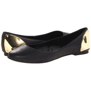 Steve Madden black leather ballet flats
